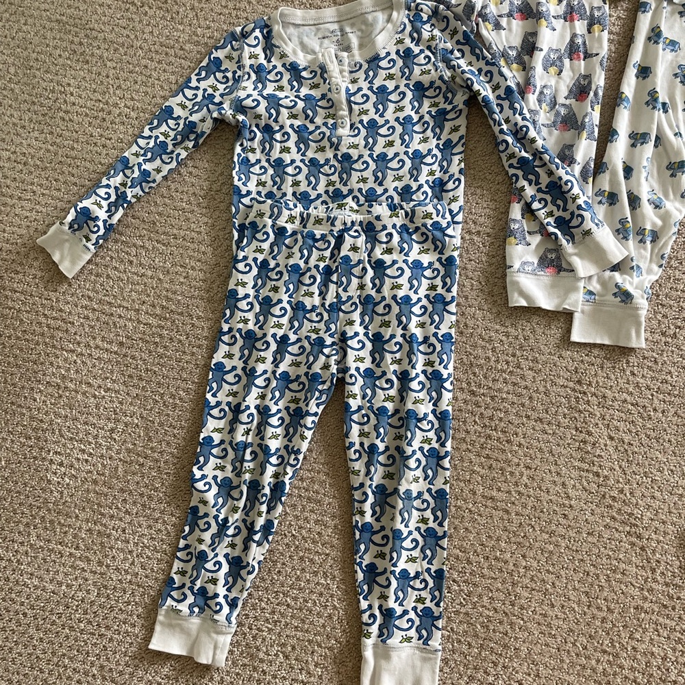 Roberta Rabbit PJS